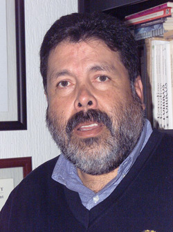 José Fernandez Santillán